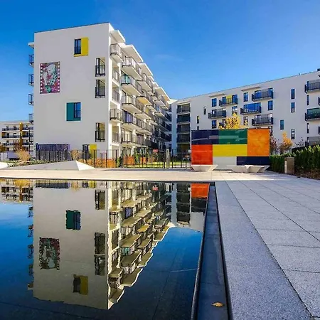 Clicktheflat Artistic Estate Warsaw