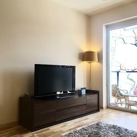 Clicktheflat Artistic Estate